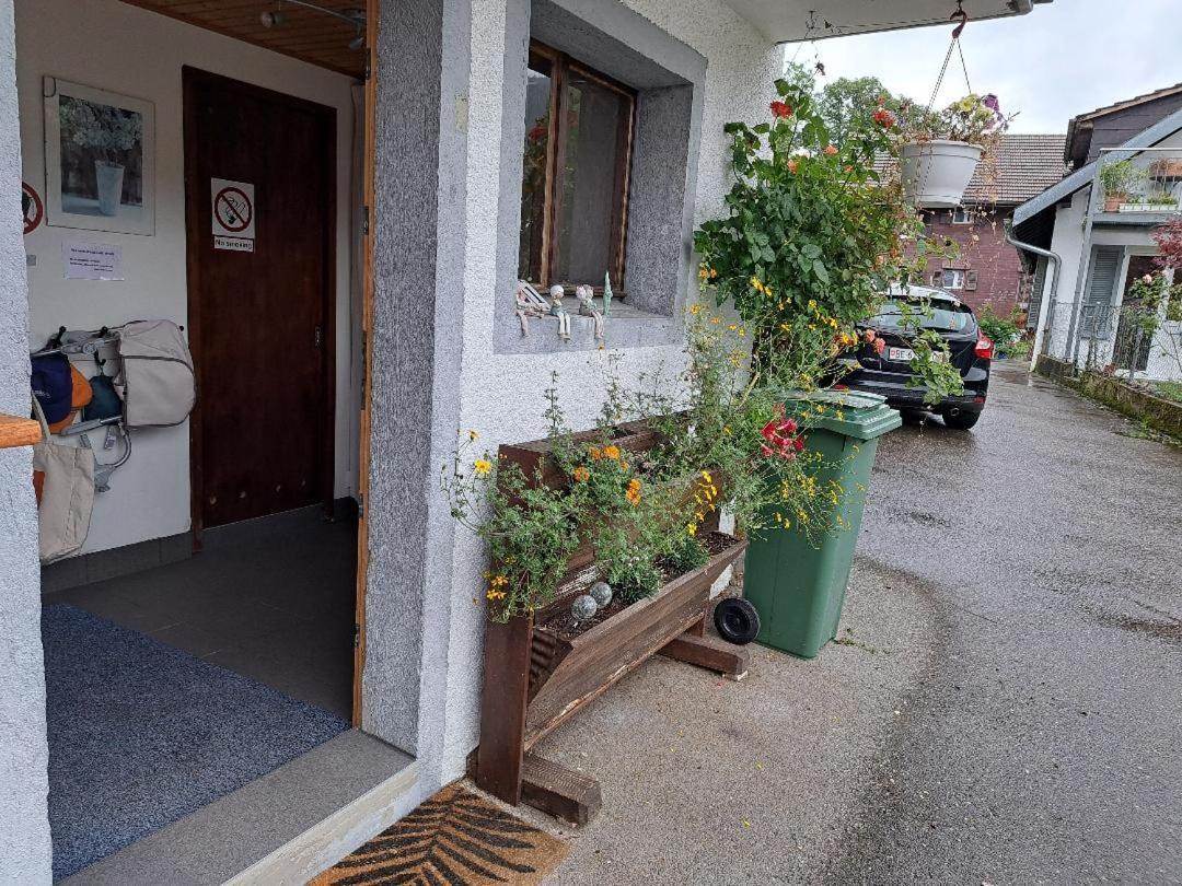 Chez Ninfa Apartment Villeret Екстериор снимка